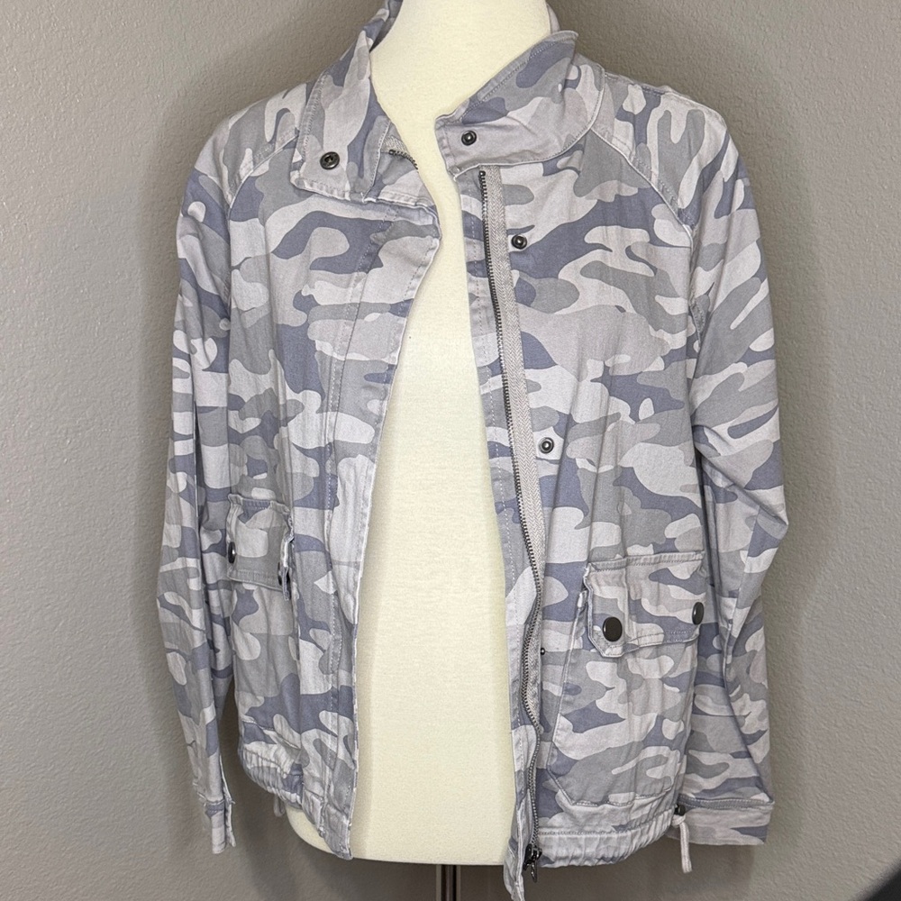 Democracy jacket MEDIUM NWOT